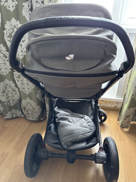 Продам коляску joiee