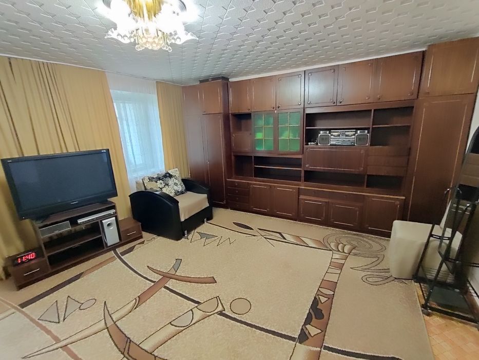 Продается 3-комн (5-9, 3 эт)