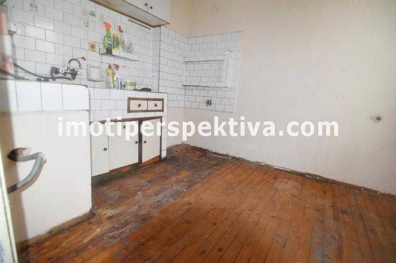 Продава се Многостаен апартамент в Пловдив, Коматево - 160 кв.м за 825 €/кв.м - Снимка #1