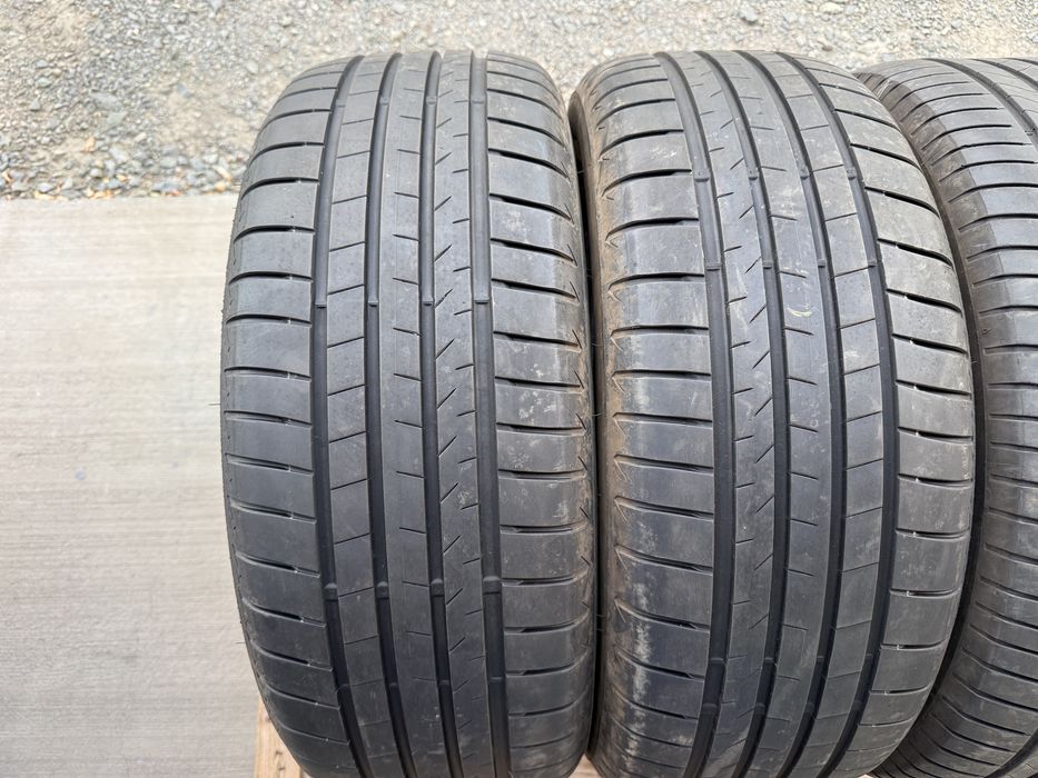 4бр. ОТЛИЧНИ Летни Гуми С Борд 235/55R/18 *BRIDGESTONE* DOT:2125+1225- 7.2мм.+5.1мм.
