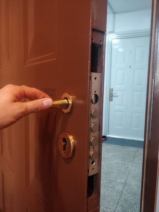 Lacatus reparatii și deblocari usi in BUCURESTI SI ILFOV