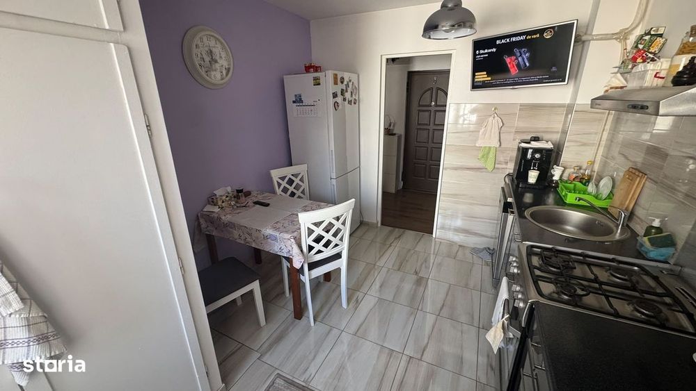 Apartament 2 camere decomandat, 10 mp pivnita, 2 balcoane - P. Rahovei