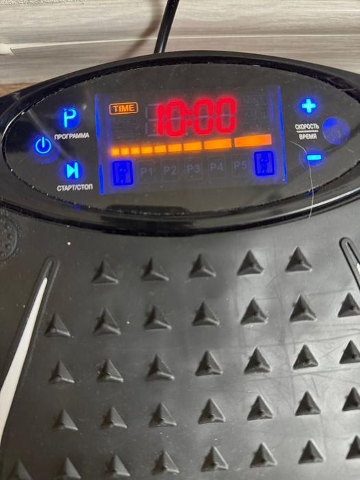 Продам вибро платформу для фитнеса.