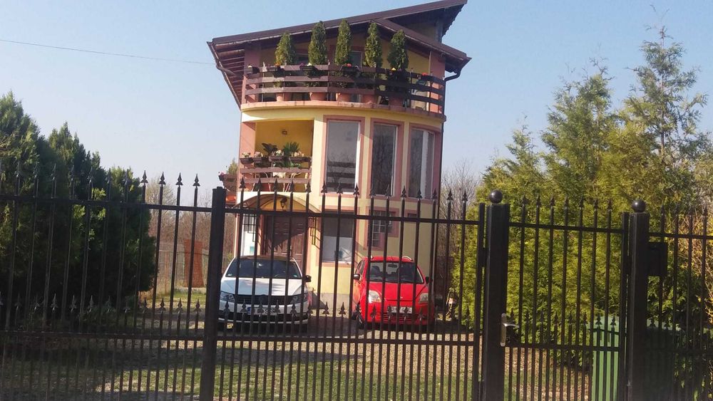 Casa de vanzare in Prahova, sat Goruna cu padure