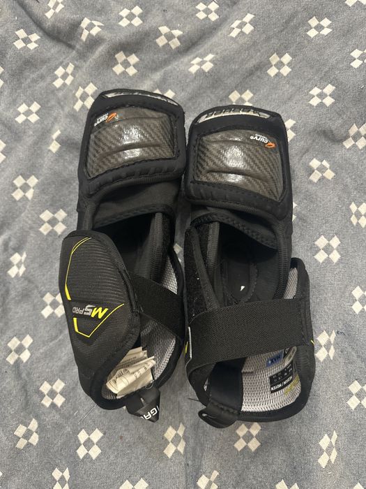 Продаю налокотники bauer m5 pro