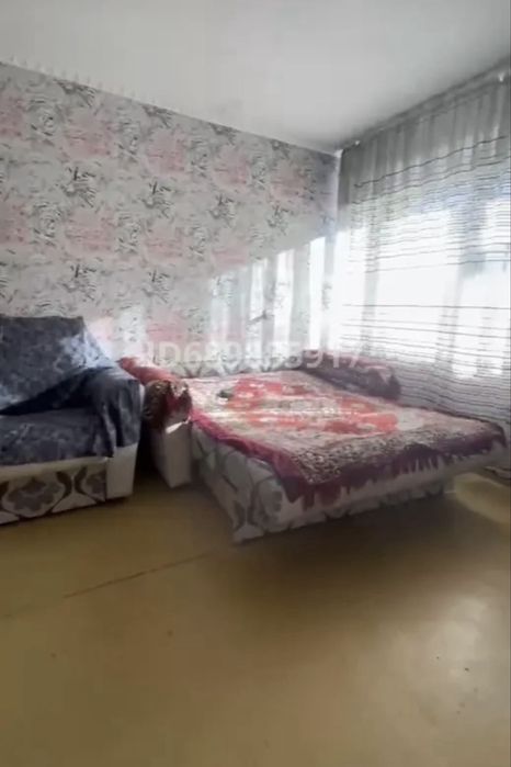 Продам квартиру на красина 3