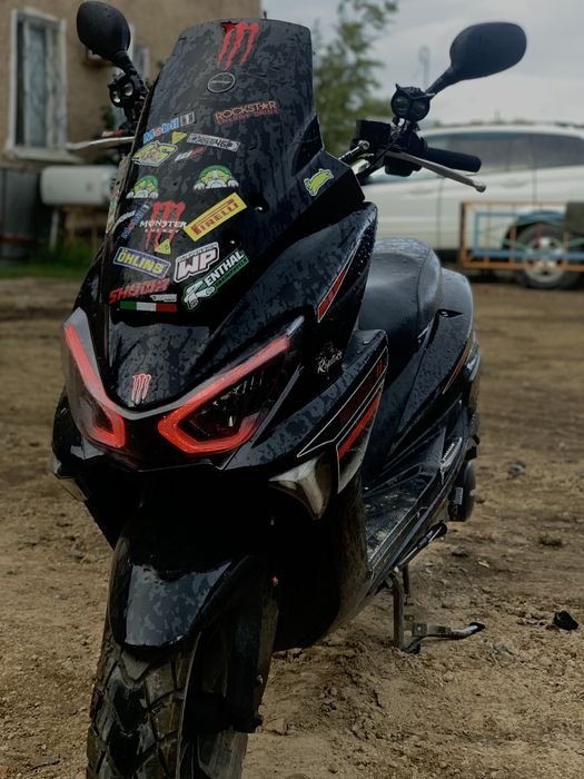 мопед MAXI 125 кубов