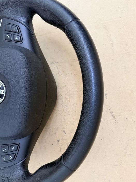 Бмв М волан bmw e84 e87 e90 e91 e92 e93