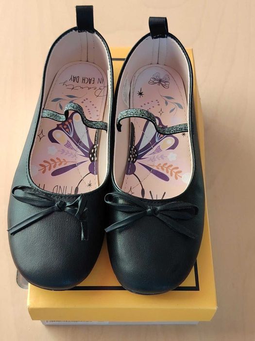 Черни балеринки за момиче 36 номер