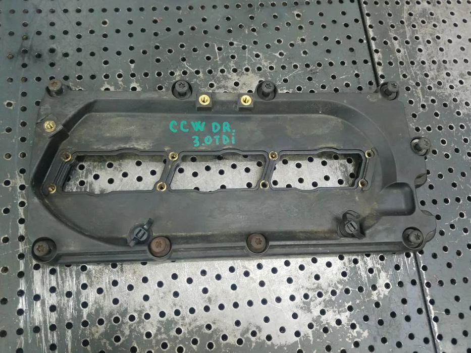 capac culbutori dreapta 3.0 tdi ccw  audi 5 8t a6 4f c6  q5 059103470r
