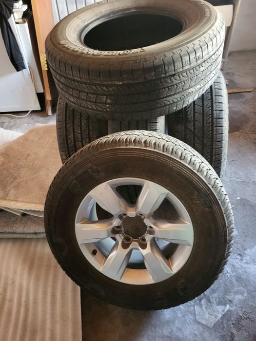 Продам шины с запаской от прадо 150