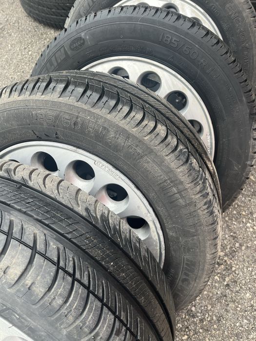 Оригинални джанти Alfa Romeo 4x98 с гуми 185/60R14