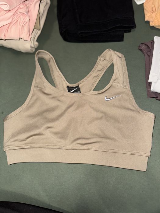 Nike бюстие потник спортно  топ