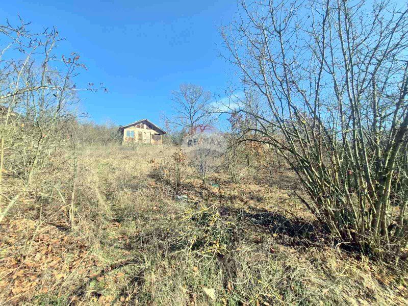 Продава се Парцел в Варна, м-т Боровец - юг - 600 кв.м за 43 €/кв.м - Снимка #1