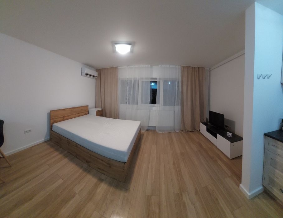 Inchiriez garsoniera