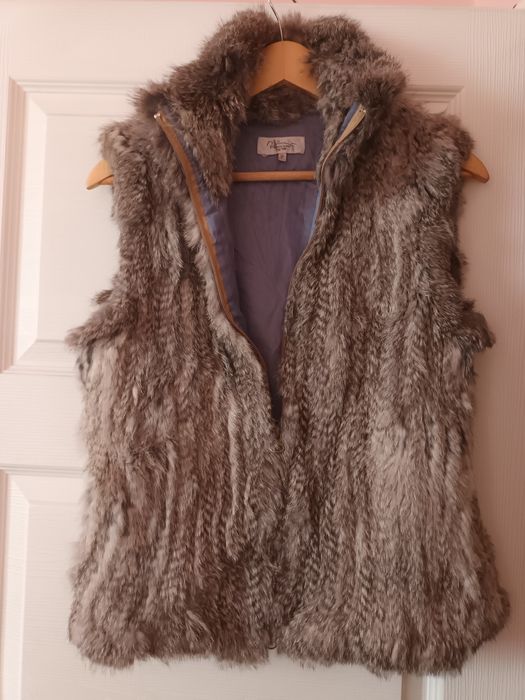 Елек естествена заешка кожа