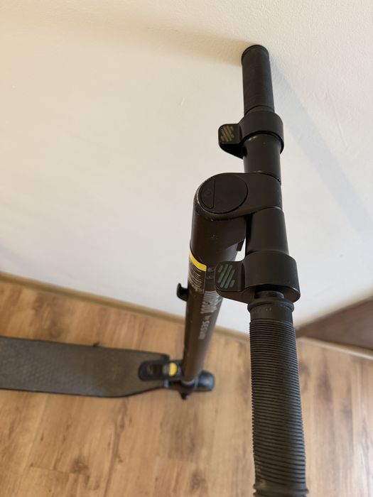 Vand 2 trotinete Segaway nefuntionale ,usor de reparat