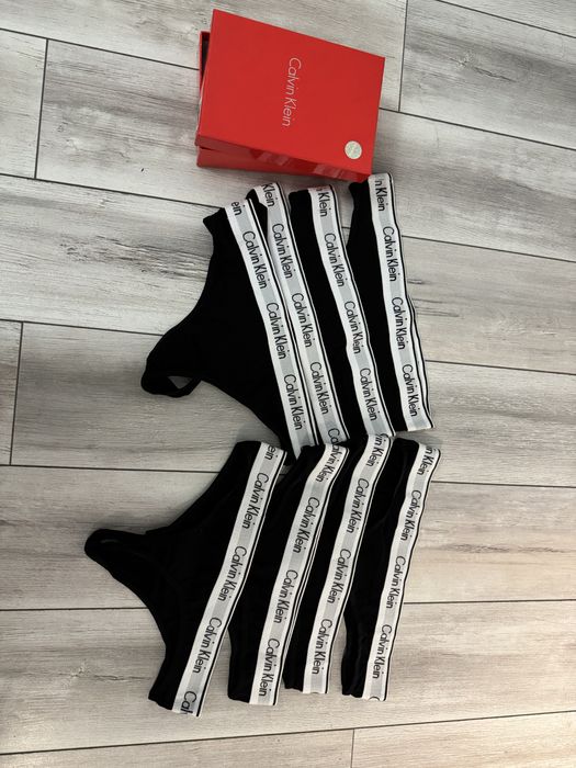 Lot 8 chiloti tanga negri calvin klein noi la cutie m