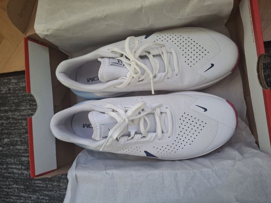 Nike-маратонки...