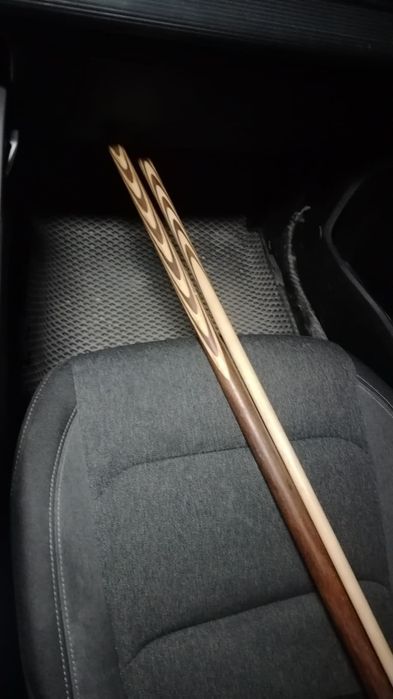 Билиярдный кии звоните