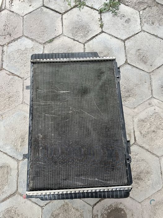 Продам радиатор мерседес с 180 w202