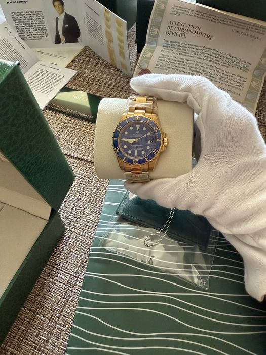 Часовник Rolex Submariner Date Събмаринър Дейт Синьо и Златно