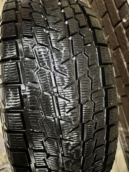Зимне Шины Yokohama 265/65 R17