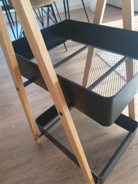 Vand etajera super oferta !¹