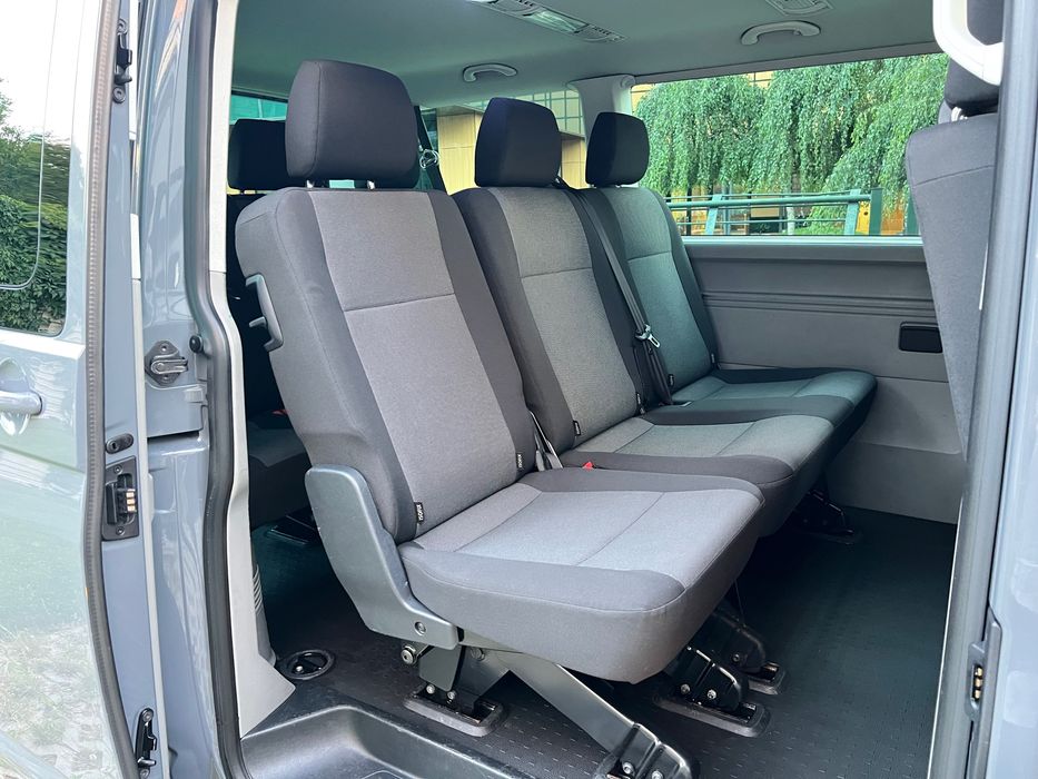 • Volkswagen Caravelle / 4x4 / Impecabilă •