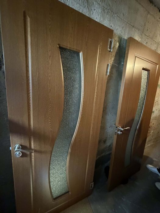 Интериорни врати  - цвят череша