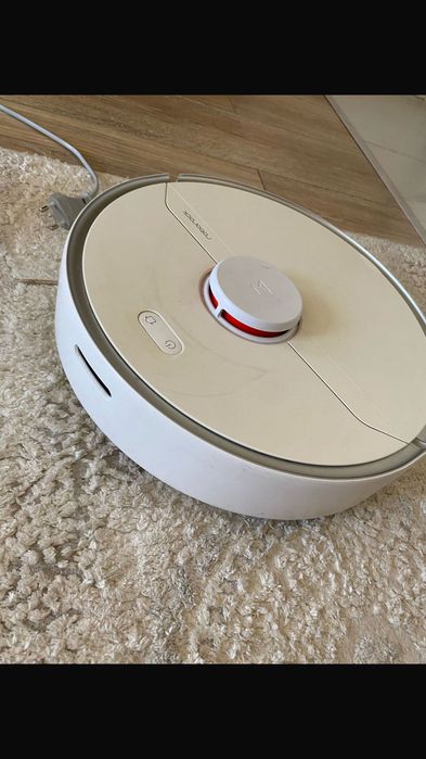 Продам робот пылесос