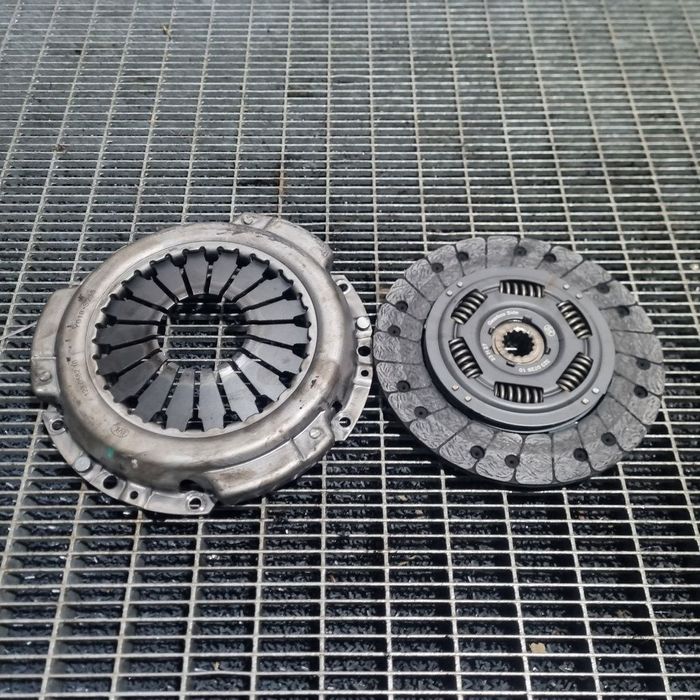 Kit ambreiaj Land Rover Freelander 1 2.0 TD4 1998 - 2006 112CP 1951CC Manuala 5 Trepte ...