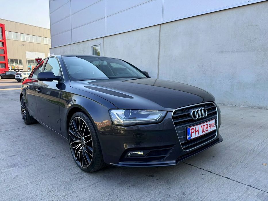 Audi A4 Limuzina audi a 4 b8 -1.8 tsi -xenon ,navi,led, AUTOMAT /GARANTIE / RATE
