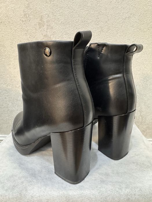 Зимние полусапоги