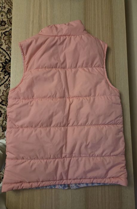 Грейка,елек Columbia, нова