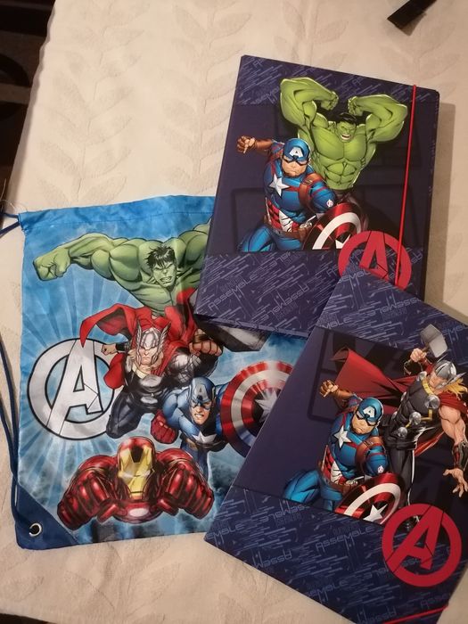 Ученическа раница Pulse с подаръци