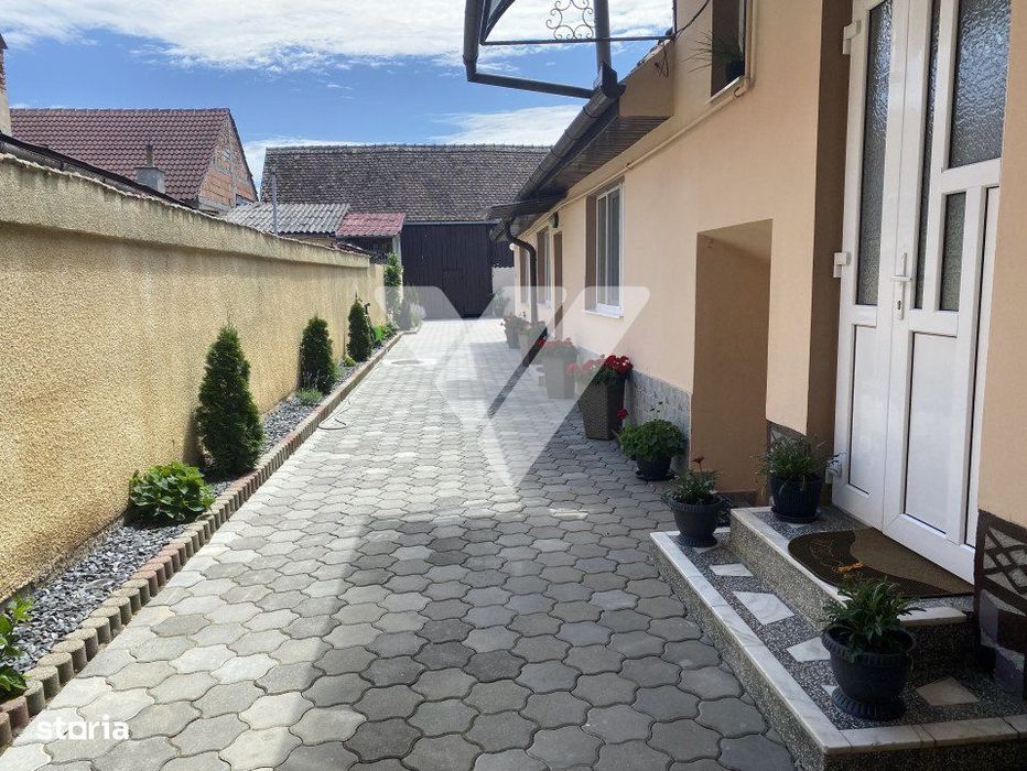 Casa individuala 4 camere si teren 867 mp de vanzare in Turnisor Sibiu