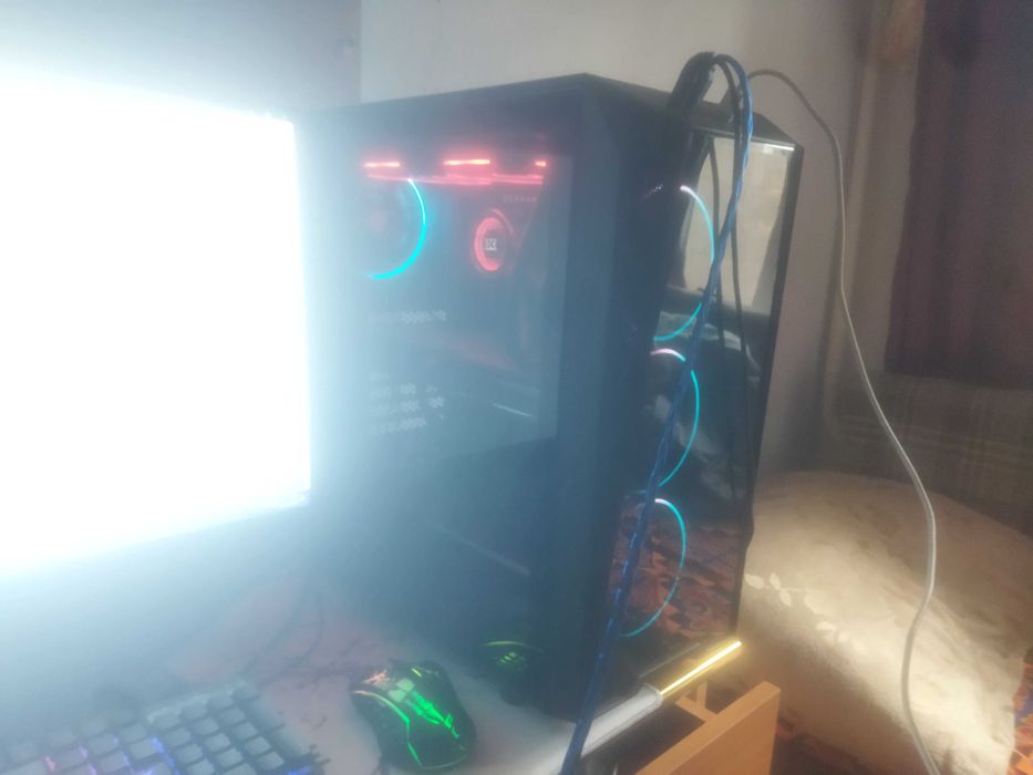 Продаю компьютер игровой