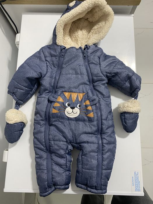 Combinezon iarna marimea 68
