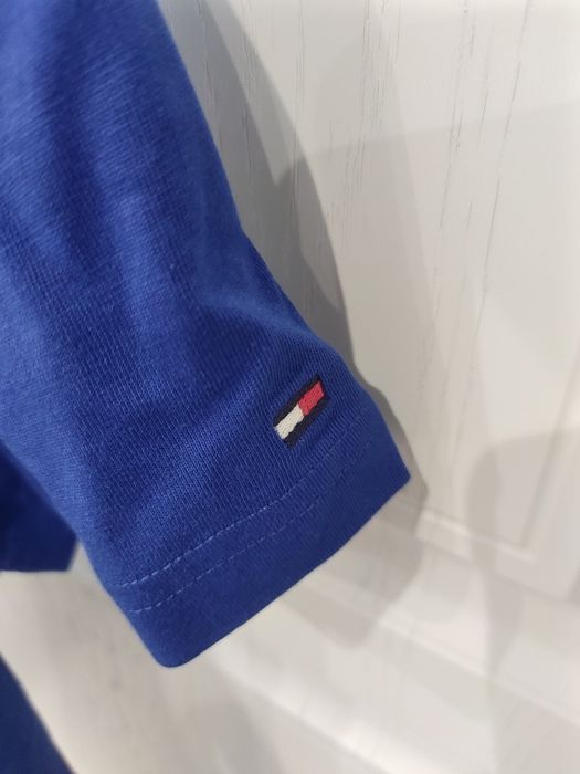 Футболка Tommy Hilfiger.