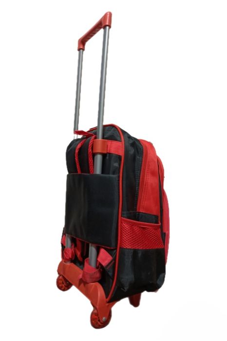 Детский чемодан на колесиках