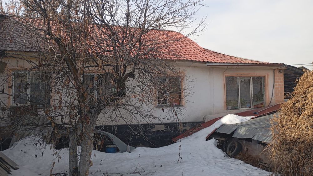 Продам четырехкомнатный дом