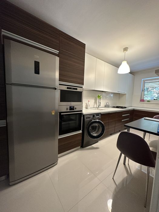 Apartament 2 camere cu gradina plus loc de parcare