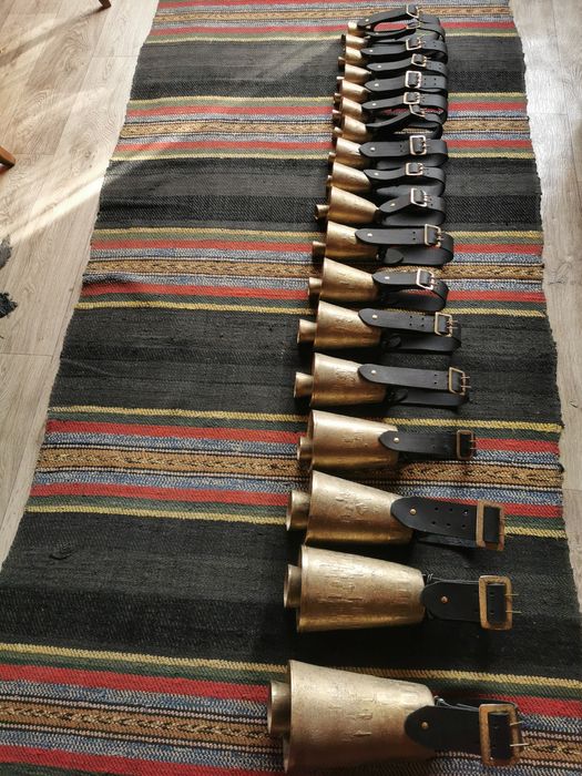 Чанове с месингови катарами до 15 номер .    ми