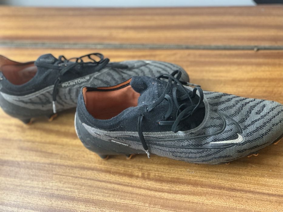 Футболни  обувки