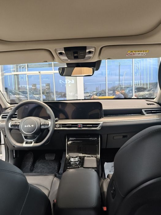 Kia K5c рейсталинг 2.0 Style Temp