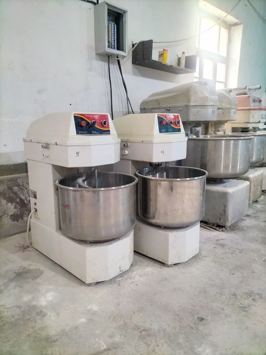 Тесто мешалка ( хамир коргич) Сотилади