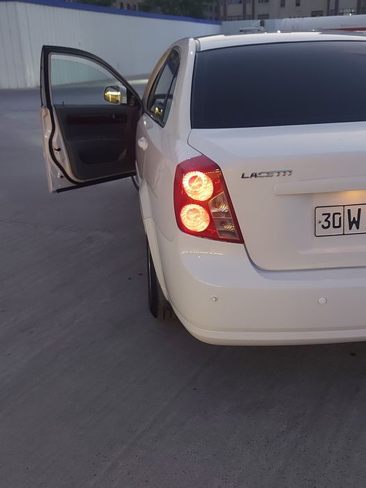 Shevralet Lasseti 1.8