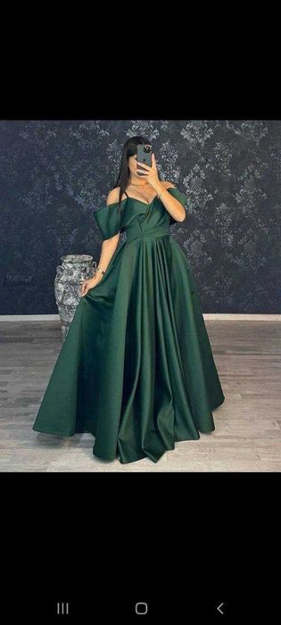 Прокат вечерних и коктейльных платьев