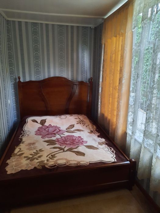 Сдается дача в Чарваке.